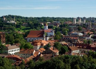 Jak się mówi na Litwie czy w Litwie?
