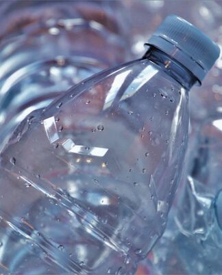 Czym skleić plastikowe butelki? Czym skleić plastikowe butelki?